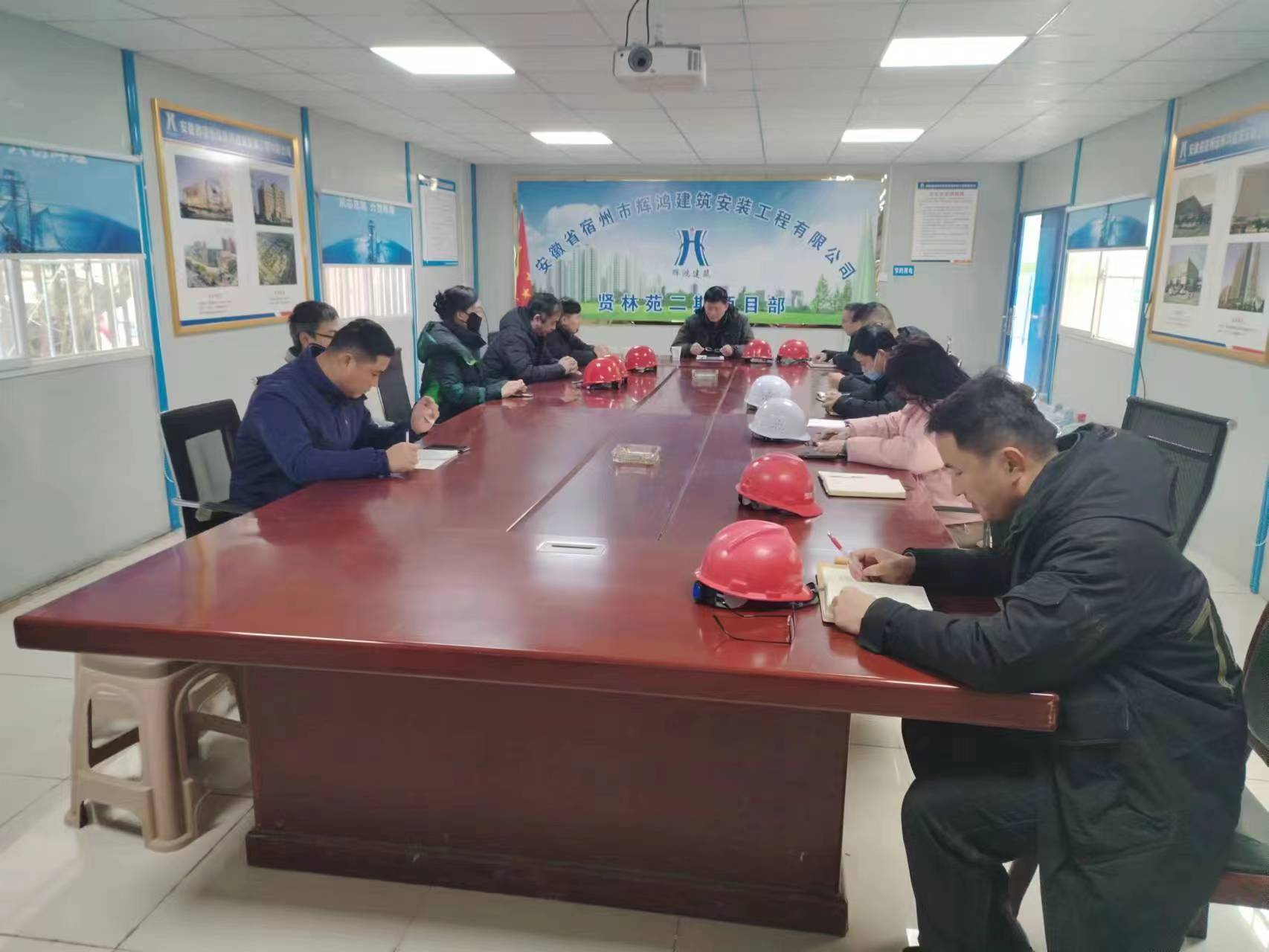 0c50f9d4af4d4e5ea5f1fb32c3bbed5.jpg